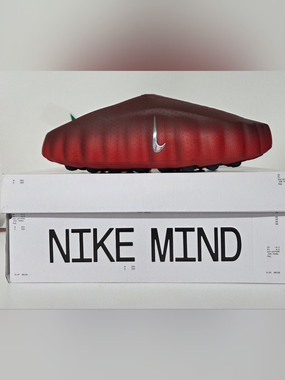 Nike Mind 001 Slide Sandals Red Slip-On Logo Men's Size 10 NEW!!